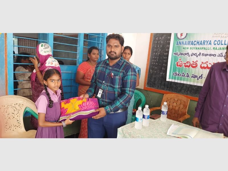 BLANKET-DISTRIBUTION-AT-Govt-MPP-School